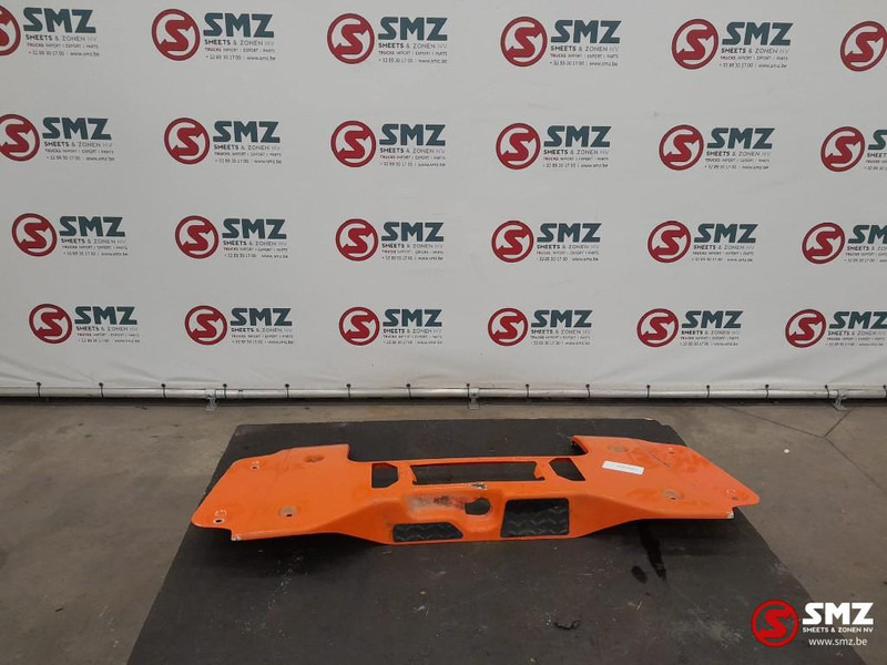 MAN Occ middendeel voorbumper MAN - Lökhárító - Teherautó: 1 kép. MAN Occ middendeel voorbumper MAN - Lökhárító - Teherautó: 1 kép.