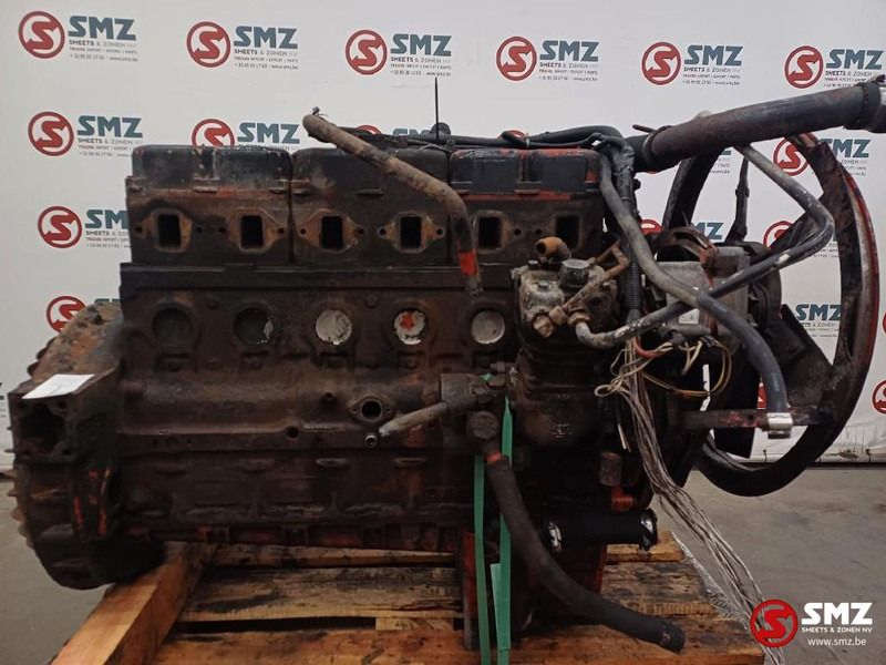 MAN Occ motor DO826 MAN - Motor - Teherautó: 2 kép. MAN Occ motor DO826 MAN - Motor - Teherautó: 2 kép.
