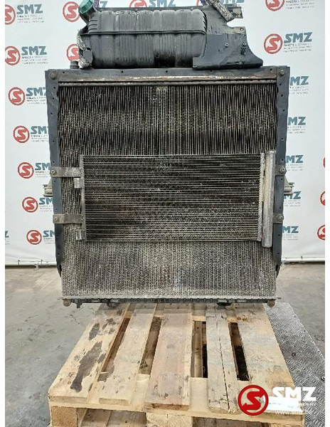 MAN Occ radiator + expansievat MAN - Radiátor - Teherautó: 1 kép. MAN Occ radiator + expansievat MAN - Radiátor - Teherautó: 1 kép.