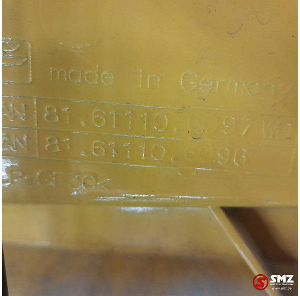 MAN Occ radiatorgrille MAN - Rács - Teherautó: 3 kép. MAN Occ radiatorgrille MAN - Rács - Teherautó: 3 kép.