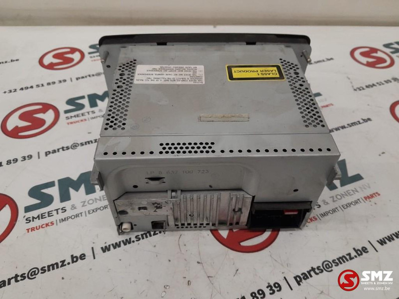 MAN Occ radio MAN - Elektromos rendszer - Teherautó: 2 kép. MAN Occ radio MAN - Elektromos rendszer - Teherautó: 2 kép.