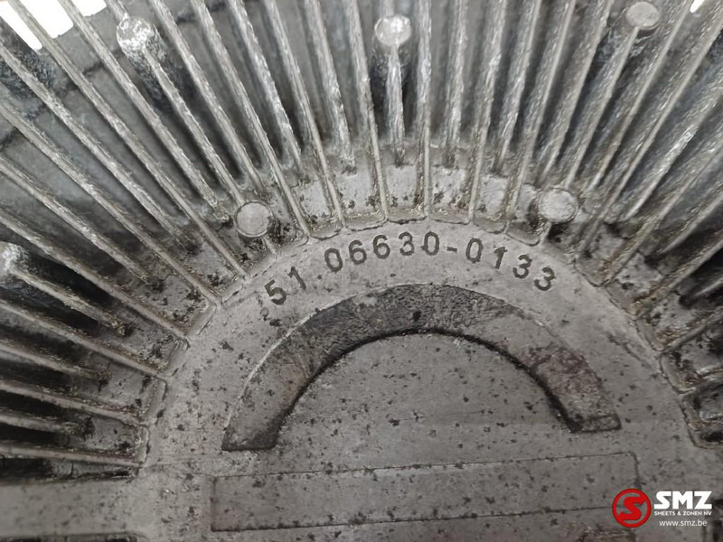 MAN Occ viscokoppeling D2676 MAN - Ventilátor - Teherautó: 3 kép. MAN Occ viscokoppeling D2676 MAN - Ventilátor - Teherautó: 3 kép.