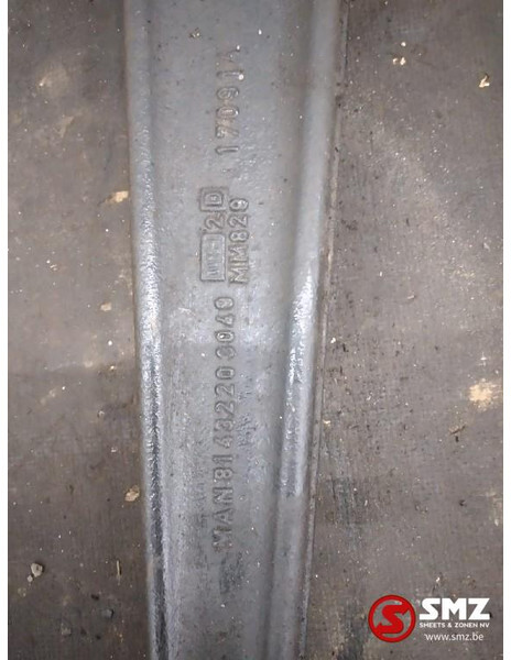 MAN Occ voorasvering links MAN TGX 81432203049 - Keret/ Alváz - Teherautó: 3 kép. MAN Occ voorasvering links MAN TGX 81432203049 - Keret/ Alváz - Teherautó: 3 kép.