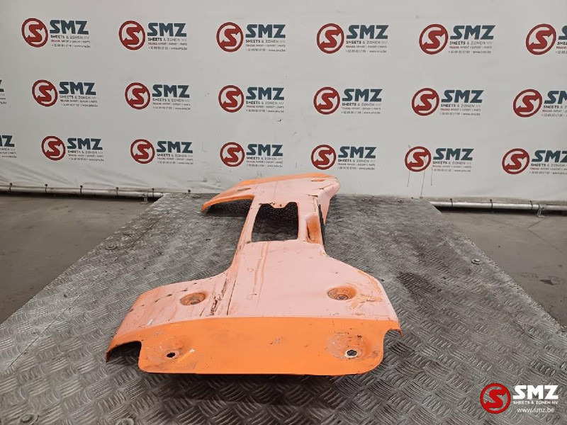 MAN Occ voorbumper midden MAN - Lökhárító - Teherautó: 3 kép. MAN Occ voorbumper midden MAN - Lökhárító - Teherautó: 3 kép.