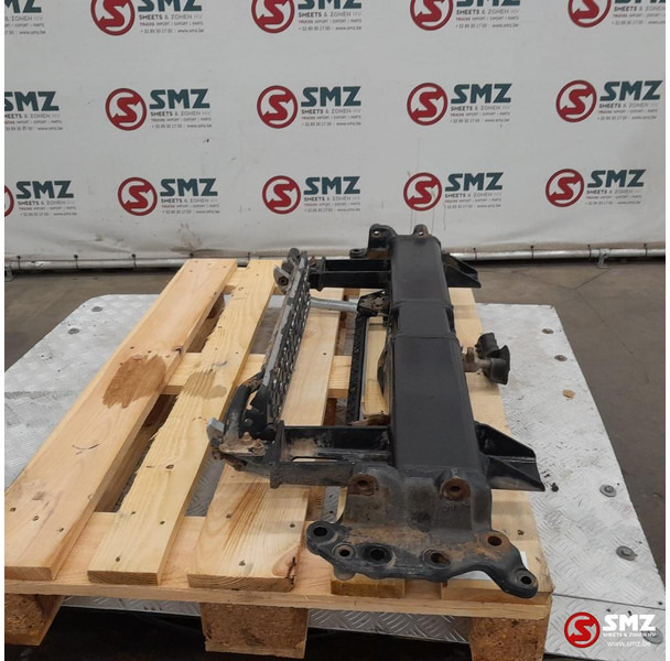 MAN Occ voorframe MAN - Lökhárító - Teherautó: 4 kép. MAN Occ voorframe MAN - Lökhárító - Teherautó: 4 kép.