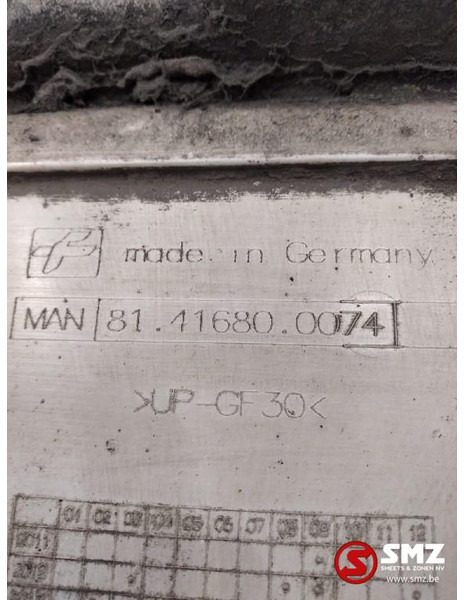 MAN Occ zijpaneel rechts MAN - Keret/ Alváz - Teherautó: 3 kép. MAN Occ zijpaneel rechts MAN - Keret/ Alváz - Teherautó: 3 kép.