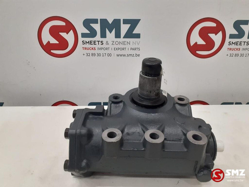 Mercedes-Benz Gereviseerd stuurhuis Mercedes Actros MP4 - Kormánymű - Teherautó: 3 kép. Mercedes-Benz Gereviseerd stuurhuis Mercedes Actros MP4 - Kormánymű - Teherautó: 3 kép.