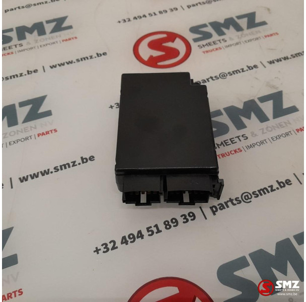 Mercedes-Benz Occ ECU Video Radar Decision Unit regeleenheid Mer - ECU - Teherautó: 4 kép. Mercedes-Benz Occ ECU Video Radar Decision Unit regeleenheid Mer - ECU - Teherautó: 4 kép.