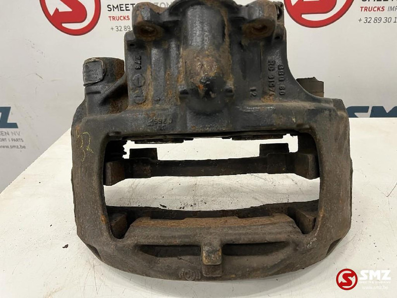 Mercedes-Benz Occ Remklauw links Mercedes - Féknyereg - Teherautó: 2 kép. Mercedes-Benz Occ Remklauw links Mercedes - Féknyereg - Teherautó: 2 kép.