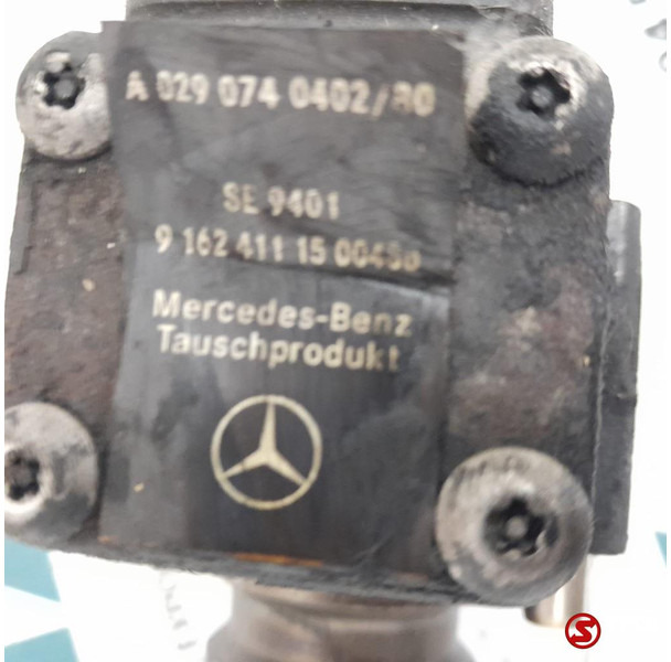 Mercedes-Benz Occ brandstofinjectiepomp OM906LA Mercedes - Üzemanyag szivattyú - Teherautó: 5 kép. Mercedes-Benz Occ brandstofinjectiepomp OM906LA Mercedes - Üzemanyag szivattyú - Teherautó: 5 kép.