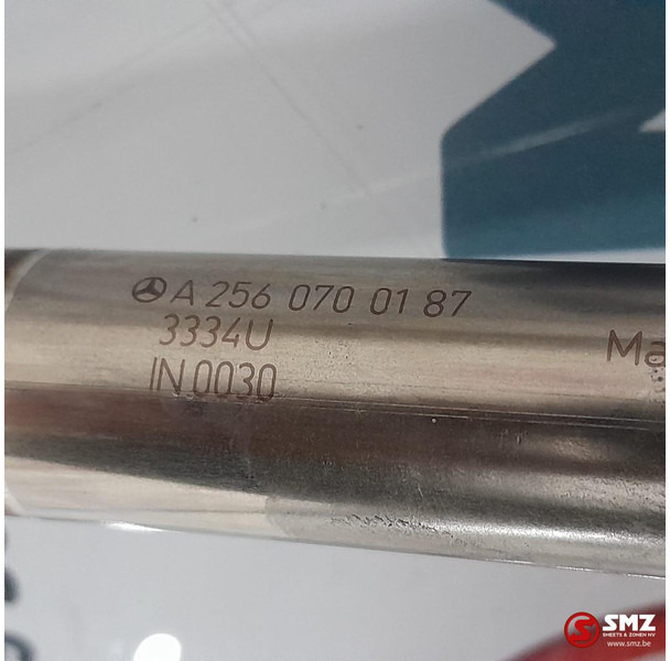 Mercedes-Benz Occ brandstofinjectiespruitsuk + 4 verstuivers AMG - Üzemanyagrendszer - Autó: 5 kép. Mercedes-Benz Occ brandstofinjectiespruitsuk + 4 verstuivers AMG - Üzemanyagrendszer - Autó: 5 kép.