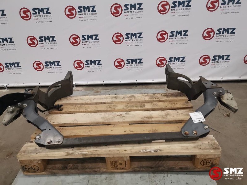 Mercedes-Benz Occ cabine ophanging achter - Fülke felfüggesztés - Teherautó: 2 kép. Mercedes-Benz Occ cabine ophanging achter - Fülke felfüggesztés - Teherautó: 2 kép.