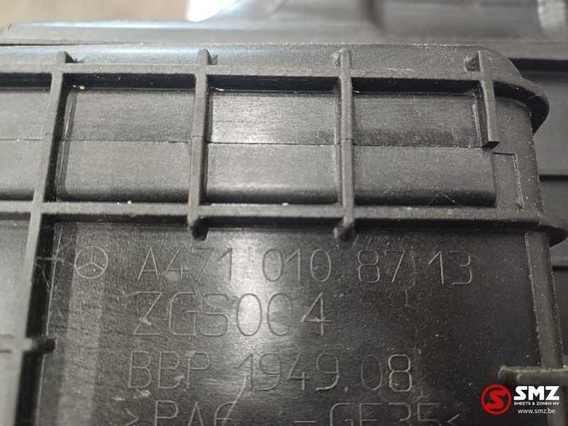 Mercedes-Benz Occ carterpan OM471 Mercedes - Forgattyúsház - Teherautó: 5 kép. Mercedes-Benz Occ carterpan OM471 Mercedes - Forgattyúsház - Teherautó: 5 kép.