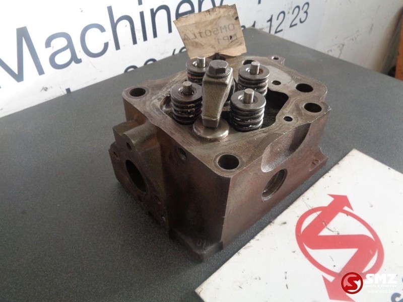 Mercedes-Benz Occ cilinderkop Mercedes OM501LA MP1 - Motor fej - Teherautó: 2 kép. Mercedes-Benz Occ cilinderkop Mercedes OM501LA MP1 - Motor fej - Teherautó: 2 kép.