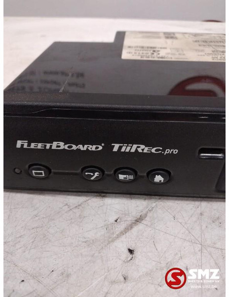 Mercedes-Benz Occ fleetboard TIIREC tachograaf - Elektromos rendszer - Teherautó: 1 kép. Mercedes-Benz Occ fleetboard TIIREC tachograaf - Elektromos rendszer - Teherautó: 1 kép.