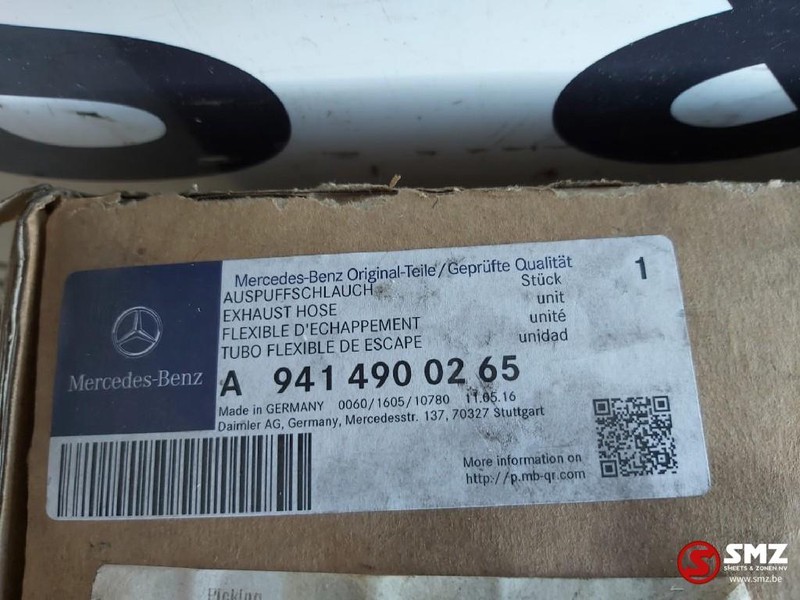 Mercedes-Benz Occ flexibele uitlaatbuis Mercedes Axor - Kipufogórendszer - Teherautó: 4 kép. Mercedes-Benz Occ flexibele uitlaatbuis Mercedes Axor - Kipufogórendszer - Teherautó: 4 kép.