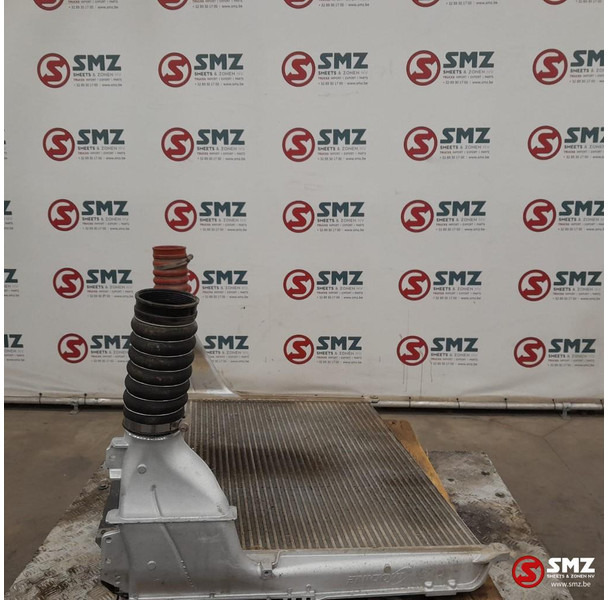 Mercedes-Benz Occ intercooler Mercedes - Köztes hűtő - Teherautó: 3 kép. Mercedes-Benz Occ intercooler Mercedes - Köztes hűtő - Teherautó: 3 kép.