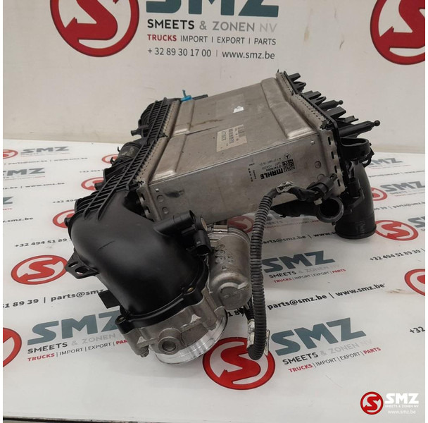 Mercedes-Benz Occ intercooler radiator AMG C63S Mercedes - Köztes hűtő - Autó: 4 kép. Mercedes-Benz Occ intercooler radiator AMG C63S Mercedes - Köztes hűtő - Autó: 4 kép.