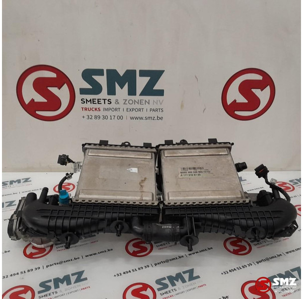 Mercedes-Benz Occ intercooler radiator AMG C63S Mercedes - Köztes hűtő - Autó: 1 kép. Mercedes-Benz Occ intercooler radiator AMG C63S Mercedes - Köztes hűtő - Autó: 1 kép.