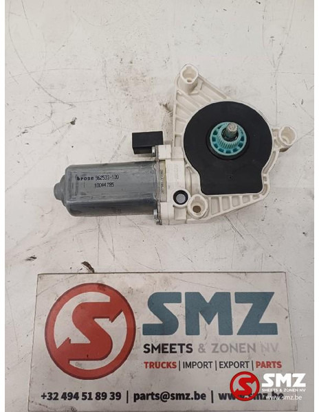 Mercedes-Benz Occ raammechanisme rechts Mercedes - Ajtó és alkatrészek - Teherautó: 1 kép. Mercedes-Benz Occ raammechanisme rechts Mercedes - Ajtó és alkatrészek - Teherautó: 1 kép.