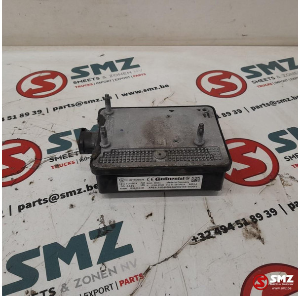 Mercedes-Benz Occ radar sensor Mercedes - Érzékelő - Teherautó: 4 kép. Mercedes-Benz Occ radar sensor Mercedes - Érzékelő - Teherautó: 4 kép.
