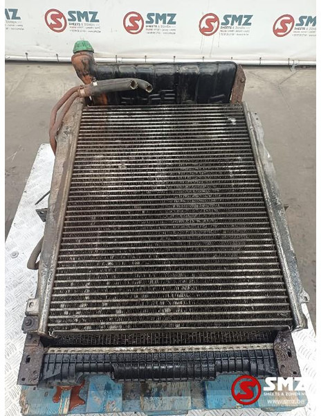 Mercedes-Benz Occ radiator + intercooler + expansievat MAN - Radiátor - Teherautó: 2 kép. Mercedes-Benz Occ radiator + intercooler + expansievat MAN - Radiátor - Teherautó: 2 kép.