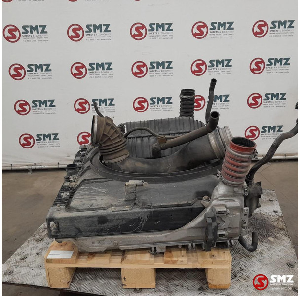 Mercedes-Benz Occ radiator + intercooler + expansievat Mercedes - Radiátor - Teherautó: 4 kép. Mercedes-Benz Occ radiator + intercooler + expansievat Mercedes - Radiátor - Teherautó: 4 kép.