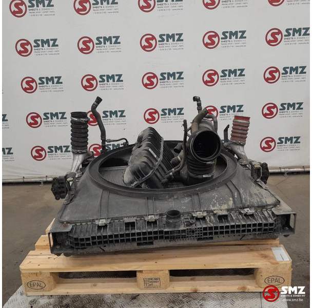 Mercedes-Benz Occ radiator + intercooler + expansievat Mercedes - Radiátor - Teherautó: 2 kép. Mercedes-Benz Occ radiator + intercooler + expansievat Mercedes - Radiátor - Teherautó: 2 kép.