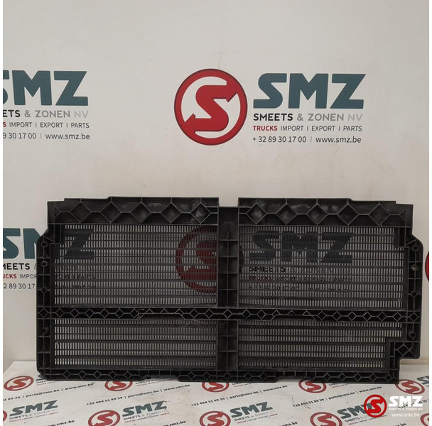 Mercedes-Benz Occ radiatorgrille Mercedes - Rács - Teherautó: 2 kép. Mercedes-Benz Occ radiatorgrille Mercedes - Rács - Teherautó: 2 kép.