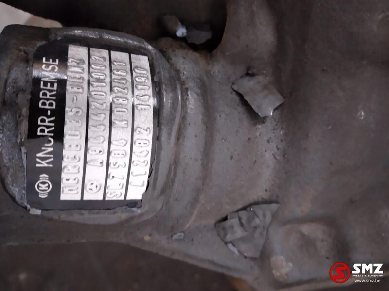Mercedes-Benz Occ remklauw links Mercedes - Féknyereg - Teherautó: 3 kép. Mercedes-Benz Occ remklauw links Mercedes - Féknyereg - Teherautó: 3 kép.