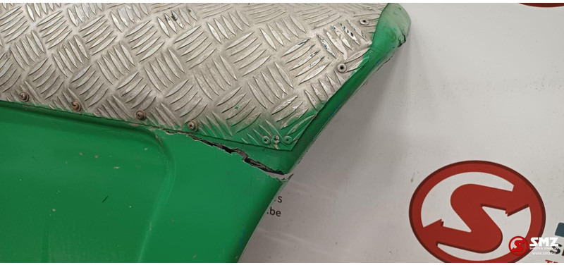 Mercedes-Benz Occ set sideskirts links + rechts Mercedes SK - Keret/ Alváz - Teherautó: 3 kép. Mercedes-Benz Occ set sideskirts links + rechts Mercedes SK - Keret/ Alváz - Teherautó: 3 kép.