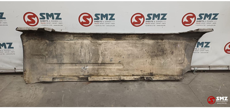 Mercedes-Benz Occ set sideskirts links + rechts Mercedes SK - Keret/ Alváz - Teherautó: 4 kép. Mercedes-Benz Occ set sideskirts links + rechts Mercedes SK - Keret/ Alváz - Teherautó: 4 kép.