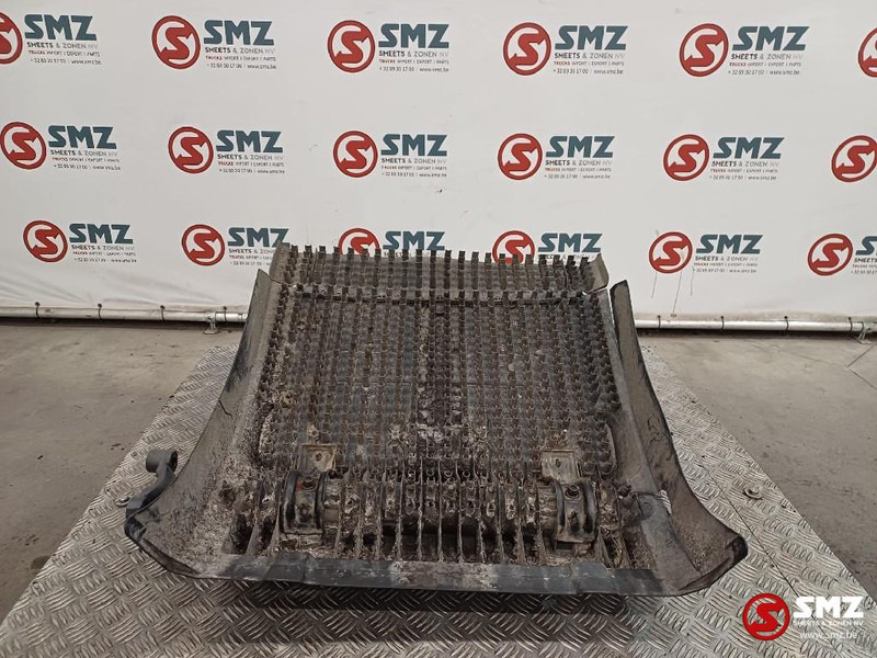 Mercedes-Benz Occ spatbord achteraaan rechts Mercedes - Karosszéria és külső - Teherautó: 5 kép. Mercedes-Benz Occ spatbord achteraaan rechts Mercedes - Karosszéria és külső - Teherautó: 5 kép.