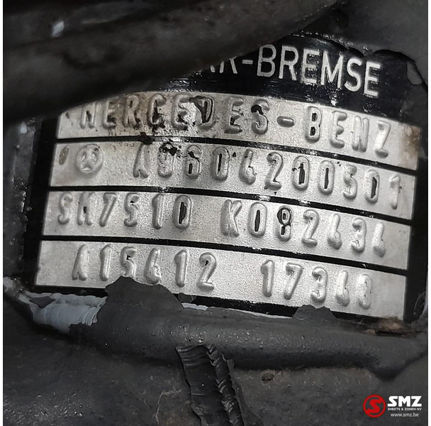 Mercedes-Benz Occ stuuras F-8A/C22.5 + set bladveren vooras Merc - Kormányzás - Teherautó: 5 kép. Mercedes-Benz Occ stuuras F-8A/C22.5 + set bladveren vooras Merc - Kormányzás - Teherautó: 5 kép.