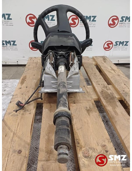 Mercedes-Benz Occ stuurwiel + stuurkolom + stuurkolomschakelaars - Kormányzás - Teherautó: 4 kép. Mercedes-Benz Occ stuurwiel + stuurkolom + stuurkolomschakelaars - Kormányzás - Teherautó: 4 kép.