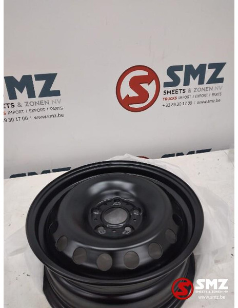 Mercedes-Benz Velg 17,5" 44x44x19cm mercedes a4154014800 - Felni - Teherautó: 2 kép. Mercedes-Benz Velg 17,5" 44x44x19cm mercedes a4154014800 - Felni - Teherautó: 2 kép.