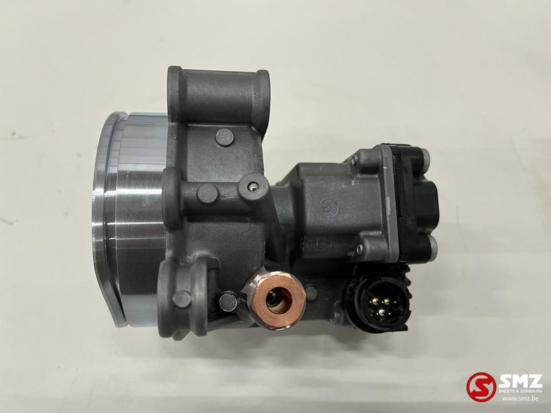 Mercedes-Benz Versnellingsbaksteller (hoog-laag aandrijving) - Sebességváltó - Teherautó: 3 kép. Mercedes-Benz Versnellingsbaksteller (hoog-laag aandrijving) - Sebességváltó - Teherautó: 3 kép.