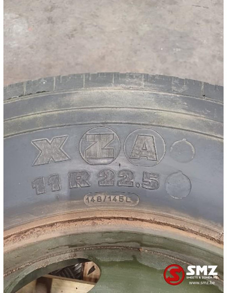 Michelin Occ vrachtwagenband 11R22.5 148/145L Michelin - Gumiabroncs - Teherautó: 3 kép. Michelin Occ vrachtwagenband 11R22.5 148/145L Michelin - Gumiabroncs - Teherautó: 3 kép.