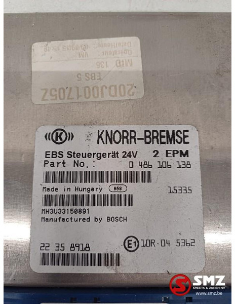 ECU - Teherautó Renault Occ ECU EBS EPM2 regeleenheid Renault: 6 kép. ECU - Teherautó Renault Occ ECU EBS EPM2 regeleenheid Renault: 6 kép.