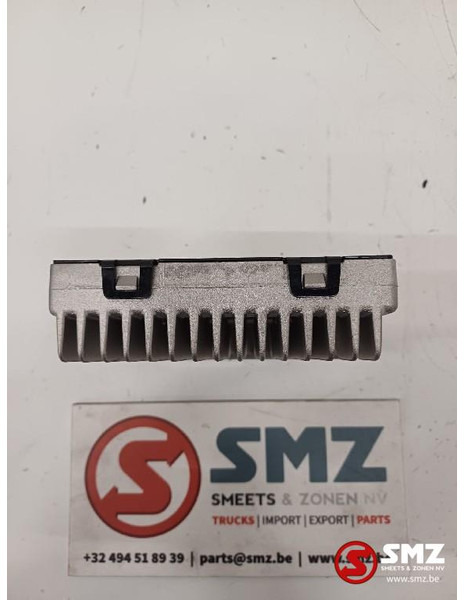 Renault Occ ECU FCU regeleenheid Renault - ECU - Teherautó: 4 kép. Renault Occ ECU FCU regeleenheid Renault - ECU - Teherautó: 4 kép.