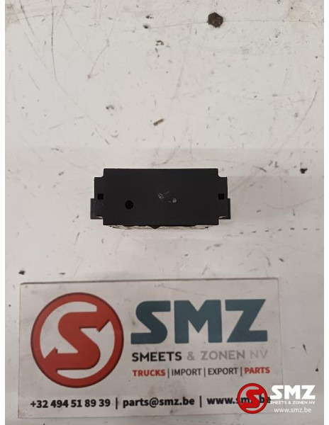 Renault Occ ECU FMS regeleenheid Renault - ECU - Teherautó: 4 kép. Renault Occ ECU FMS regeleenheid Renault - ECU - Teherautó: 4 kép.