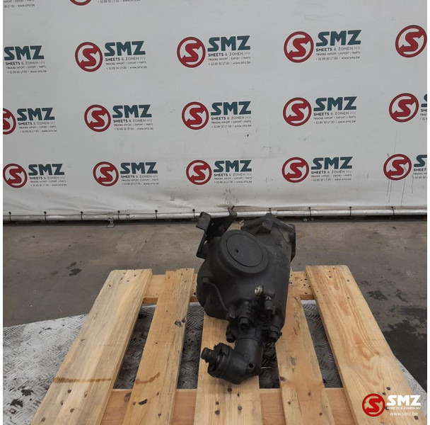 Renault Occ Stuurhuis Renault - Kormánymű - Teherautó: 3 kép. Renault Occ Stuurhuis Renault - Kormánymű - Teherautó: 3 kép.