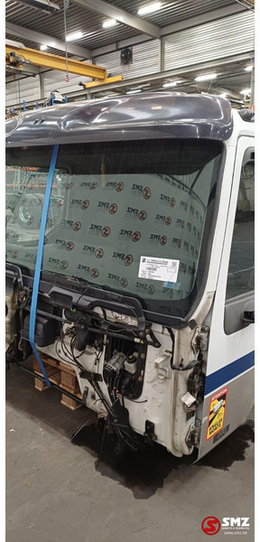 Renault Occ cabine Renault Premium - Fülke és belső tér - Teherautó: 1 kép. Renault Occ cabine Renault Premium - Fülke és belső tér - Teherautó: 1 kép.