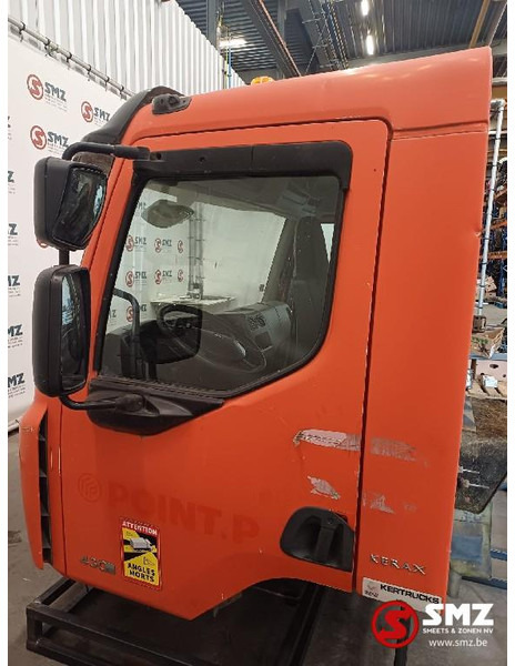 Renault Occ cabine compleet Renault - Fülke és belső tér - Teherautó: 3 kép. Renault Occ cabine compleet Renault - Fülke és belső tér - Teherautó: 3 kép.