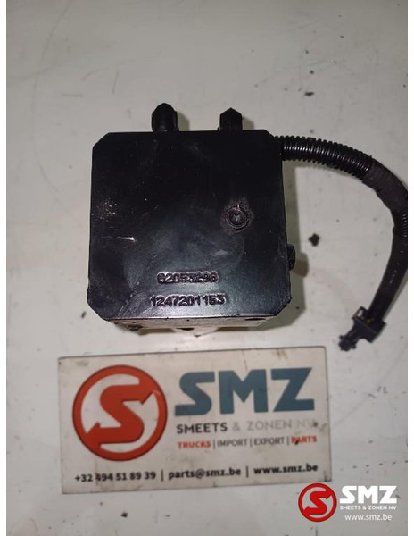 Renault Occ electrische cabinekantelpomp Renault - Keret/ Alváz - Teherautó: 5 kép. Renault Occ electrische cabinekantelpomp Renault - Keret/ Alváz - Teherautó: 5 kép.