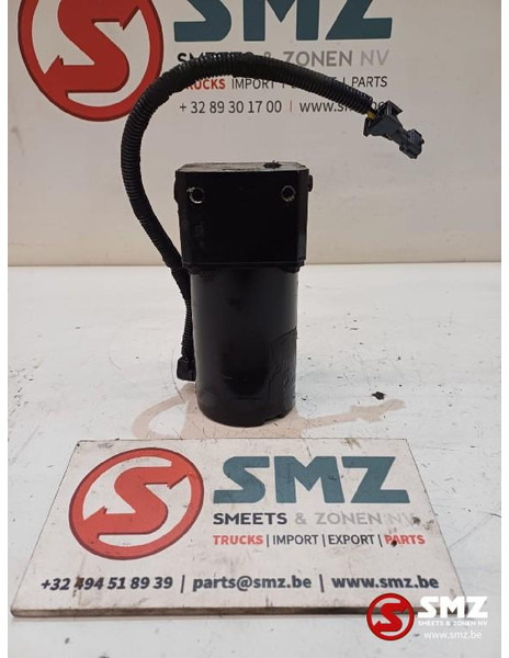 Renault Occ electrische cabinekantelpomp Renault - Keret/ Alváz - Teherautó: 2 kép. Renault Occ electrische cabinekantelpomp Renault - Keret/ Alváz - Teherautó: 2 kép.