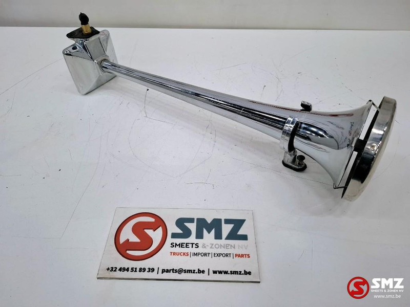 Renault Occ hoorn / claxon Renault - Elektromos rendszer - Teherautó: 2 kép. Renault Occ hoorn / claxon Renault - Elektromos rendszer - Teherautó: 2 kép.