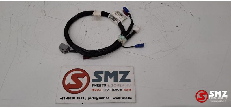 Renault Occ kabelboom tollcollect Renault - Kábel/ Kábelkorbácso - Teherautó: 1 kép. Renault Occ kabelboom tollcollect Renault - Kábel/ Kábelkorbácso - Teherautó: 1 kép.