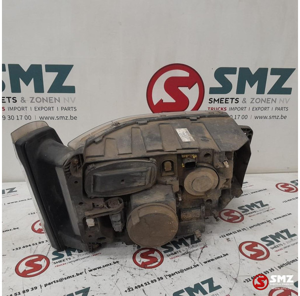 Renault Occ koplamp links RHD Renault - Fényszóró - Teherautó: 2 kép. Renault Occ koplamp links RHD Renault - Fényszóró - Teherautó: 2 kép.