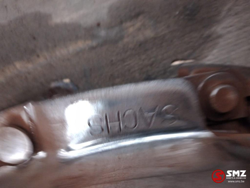 Renault Occ koppelingsset Renault - Kuplung és alkatrészek - Teherautó: 4 kép. Renault Occ koppelingsset Renault - Kuplung és alkatrészek - Teherautó: 4 kép.